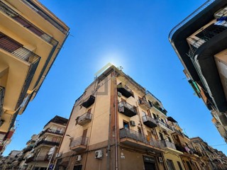 Trilocale in Vendita a Bagheria, 90'000&euro;, 75 m²