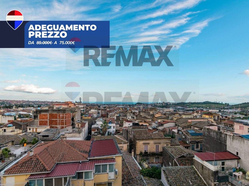 Trilocale in Vendita a Misterbianco, 75'000&euro;, 100 m²