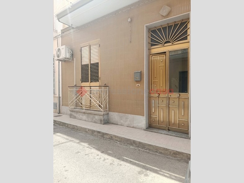 Appartamento in Vendita a Avola, 135'000&euro;, 149 m²