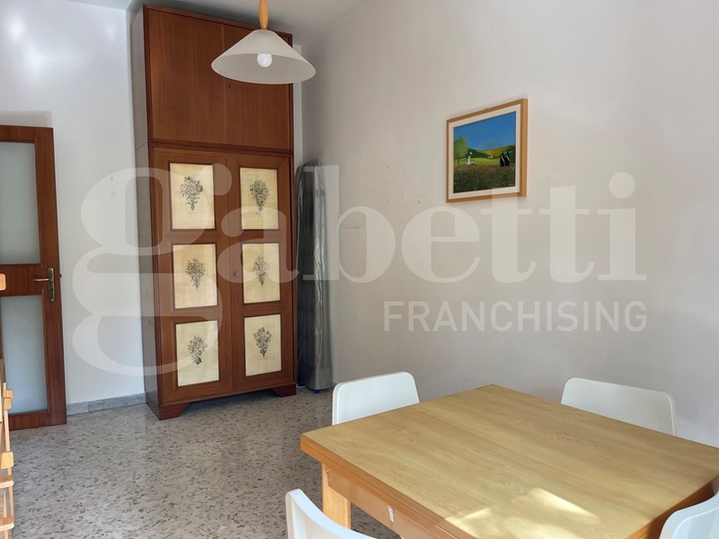 Trilocale in Vendita a Bari, 160'000&euro;, 85 m²