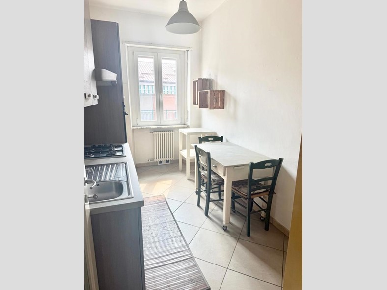Quadrilocale in Vendita a Grugliasco, 198'000&euro;, 130 m²