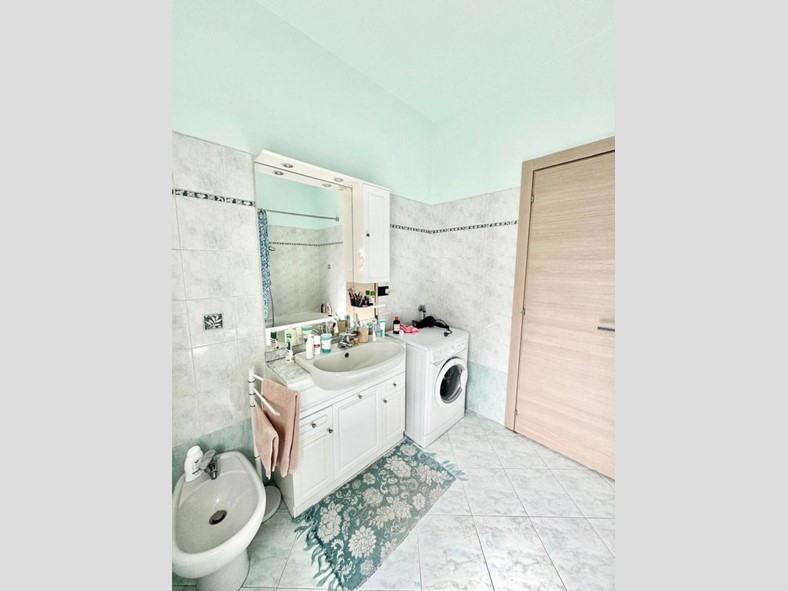 Bilocale in Vendita a Grugliasco, 119'000&euro;, 55 m²