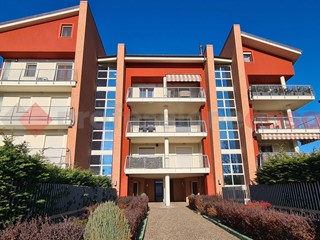 Trilocale in Vendita a Piossasco, 214'000&euro;, 57 m²