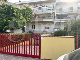 Appartamento in Affitto a Margherita di Savoia, 2'000&euro;, 200 m²