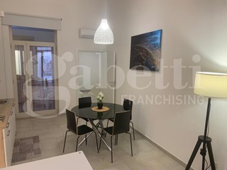 Bilocale in Vendita a Brindisi, 130'000&euro;, 80 m², arredato