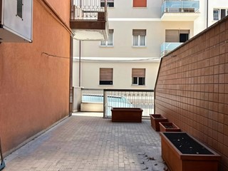 Appartamento in Vendita a Pescara, 395'000&euro;, 198 m²