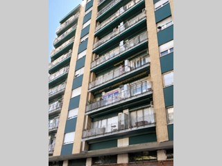 Quadrilocale in Vendita a Torino, 54'750&euro;, 63 m²