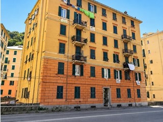 Quadrilocale in Vendita a Genova, 54'000&euro;, 84 m²