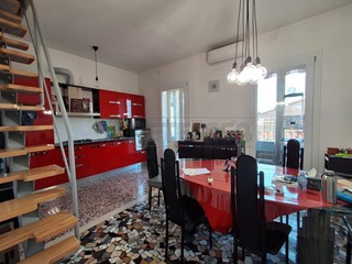 Quadrilocale in Vendita a Vicenza, 207'000&euro;, 145 m², con Box