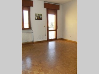 Trilocale in Vendita a Padova, zona San Carlo, 148'000&euro;, 72 m², arredato, con Box