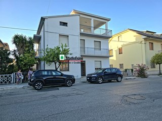 Trilocale in Vendita a San Benedetto del Tronto, 150'000&euro;, 108 m²
