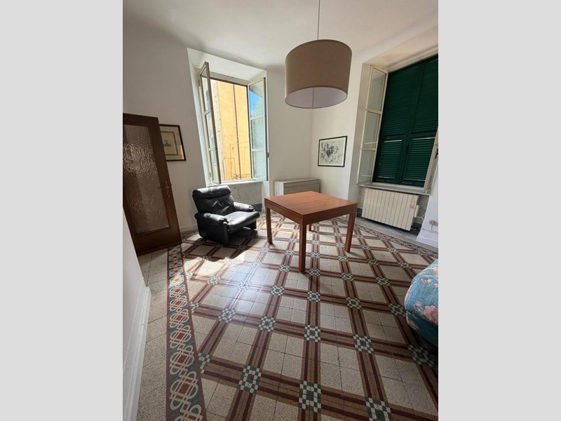 Trilocale in Affitto a Carrara, 730&euro;, 75 m², arredato