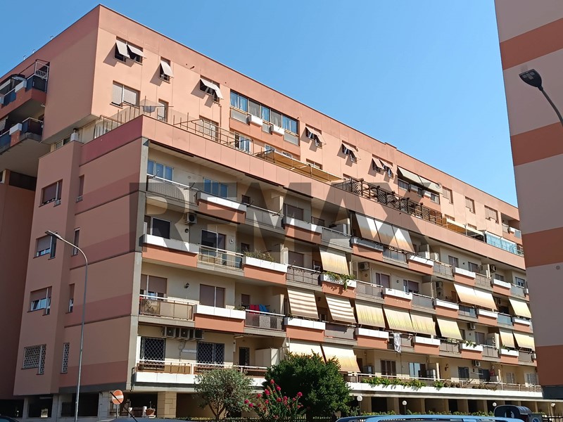 Bilocale in Vendita a Pomezia, 159'000&euro;, 82 m²