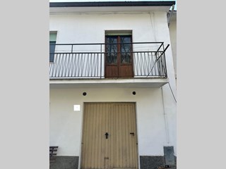 Quadrilocale in Vendita a Sovicille, 150'000&euro;, 128 m², con Box