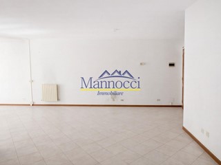 Bilocale in Vendita a Cascina, 110'000&euro;, 100 m²