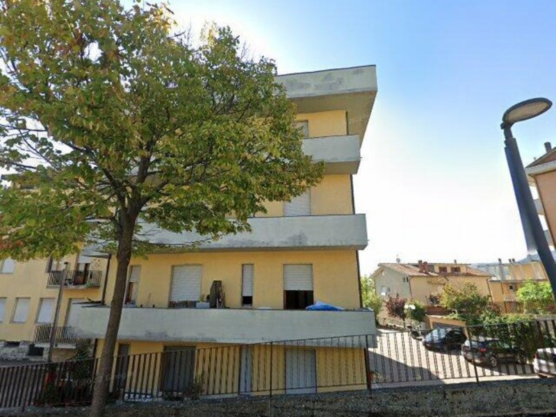 Trilocale in Vendita a Chianciano Terme, 27'000&euro;, 68 m²