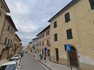 Trilocale in Vendita a Monticiano, 131'000&euro;, 195 m²