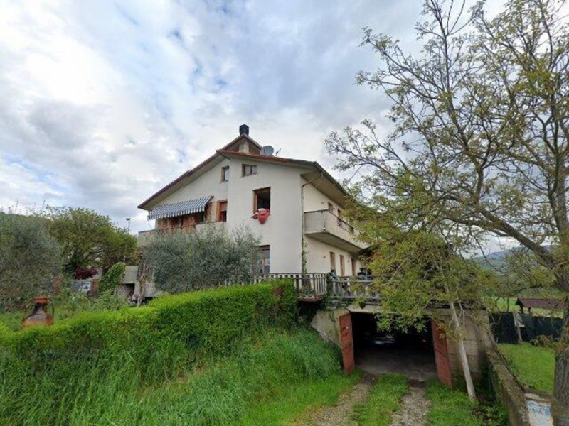 Bilocale in Vendita a Sansepolcro, 147'500&euro;, 132 m²