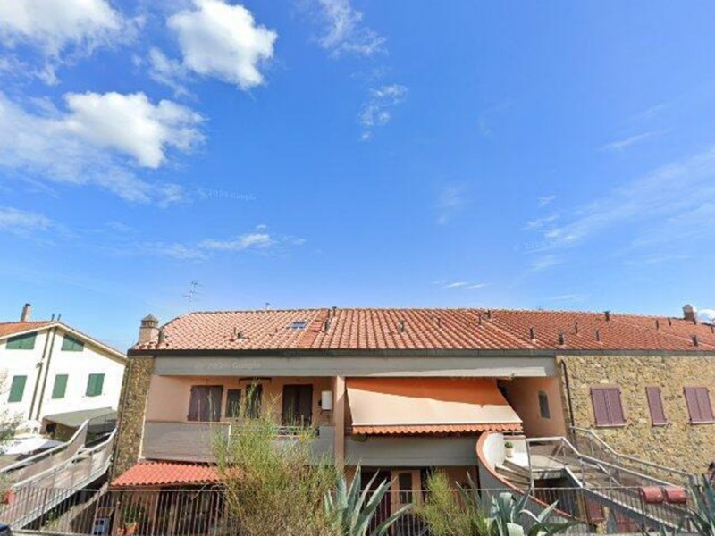 Trilocale in Vendita a Casole d'Elsa, 153'000&euro;, 90 m²
