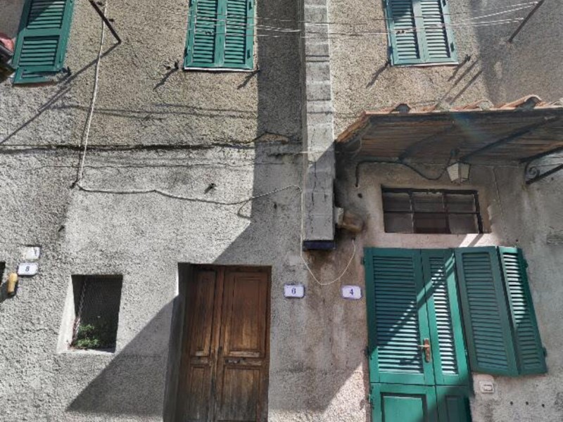 Trilocale in Vendita a Piancastagnaio, 80'000&euro;, 53 m²