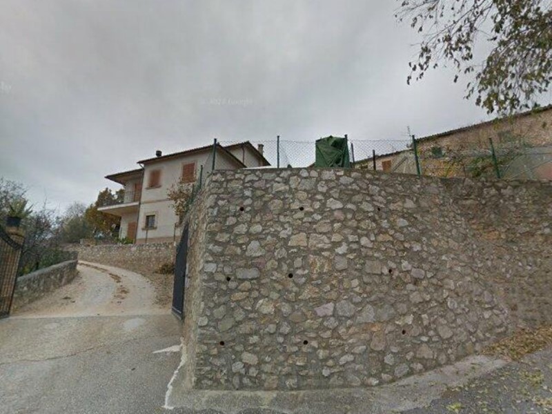 Trilocale in Vendita a Campello sul Clitunno, 80'640&euro;, 
