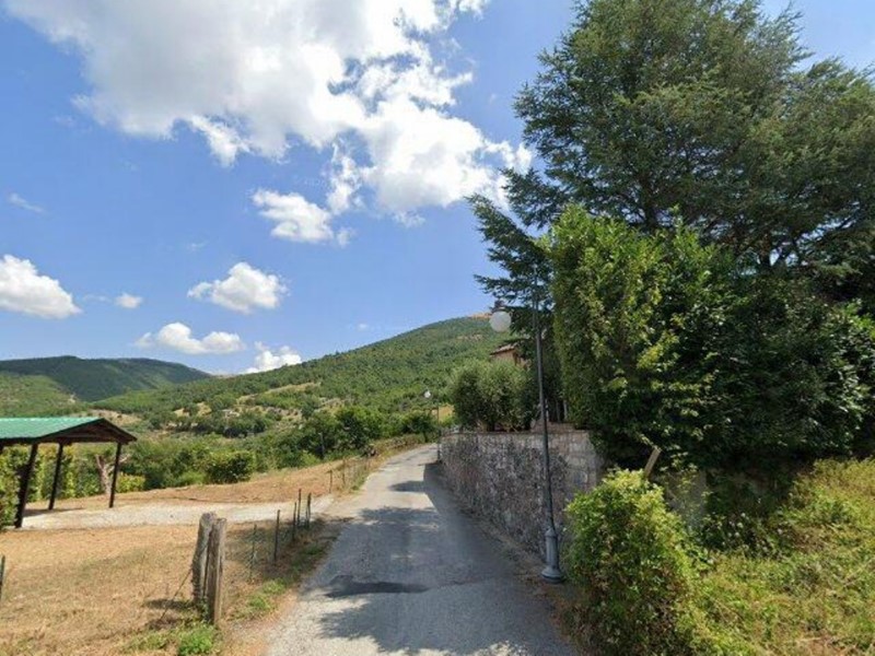 Quadrilocale in Vendita a Nocera Umbra, 45'500&euro;, 100 m²