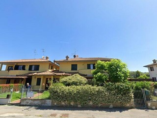 Bilocale in Vendita a Castiglione del Lago, 71'200&euro;, 112 m²