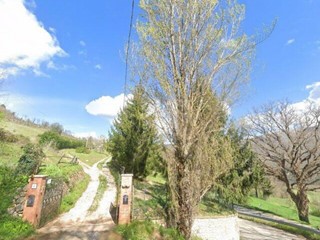 Bilocale in Vendita a Sant'Anatolia di Narco, 26'000&euro;, 75 m²