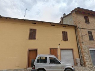 Quadrilocale in Vendita a Marsciano, 40'960&euro;, 143 m²