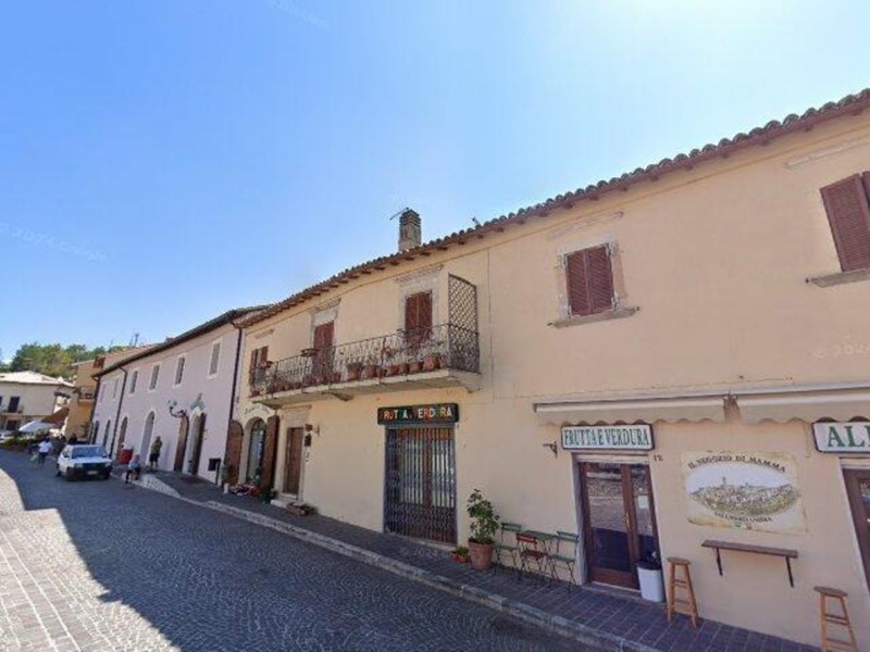 Appartamento in Vendita a Cerreto di Spoleto, 23'089&euro;, 37 m²