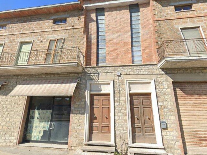 Trilocale in Vendita a Monte Castello di Vibio, 151'227&euro;, 256 m²