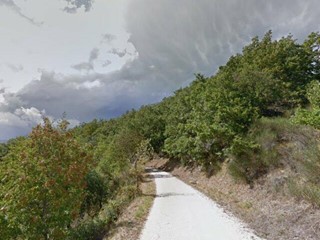 Trilocale in Vendita a Valtopina, 73'000&euro;, 104 m²