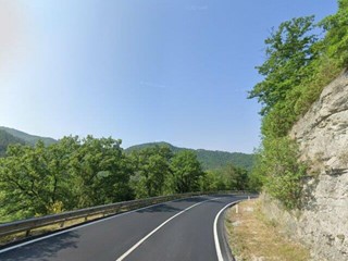 Quadrilocale in Vendita a Gubbio, 230'325&euro;, 320 m²