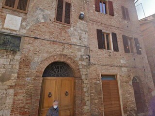 Trilocale in Vendita a Siena, 188'000&euro;, 84 m²