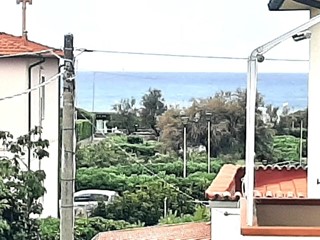 Quadrilocale in Vendita a Rosignano Marittimo, zona Rosignano Solvay, 215'000&euro;, 100 m², arredato, con Box