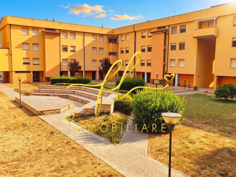 Trilocale in Vendita a Campiglia Marittima, zona Venturina Terme, 169'000&euro;, 81 m², con Box