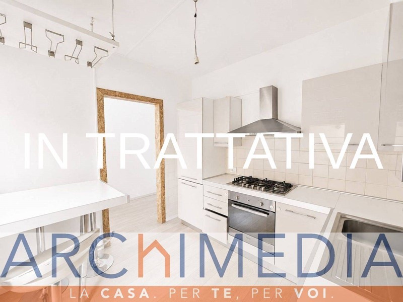 Trilocale in Vendita a Varese, 125'000&euro;, 90 m²