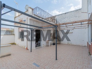 Appartamento in Vendita a Ficarazzi, 142'000&euro;, 175 m²