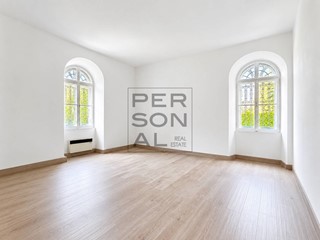 Appartamento in Vendita a Rovereto, 490'000&euro;, 212 m²