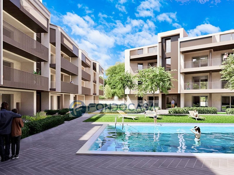 Trilocale in Vendita a Peschiera del Garda, 440'000&euro;, 146 m²