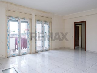Appartamento in Vendita a Catania, 230'000&euro;, 120 m²
