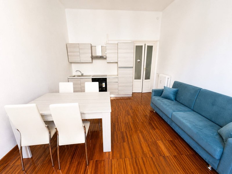 Quadrilocale in Affitto a Piacenza, 1'200&euro;, 130 m²