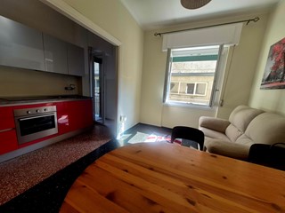 Quadrilocale in Affitto a Genova, zona San Fruttuoso, 500&euro;, 56 m², arredato
