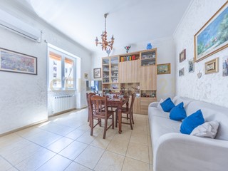 Trilocale in Vendita a Roma, 108'000&euro;, 57 m²