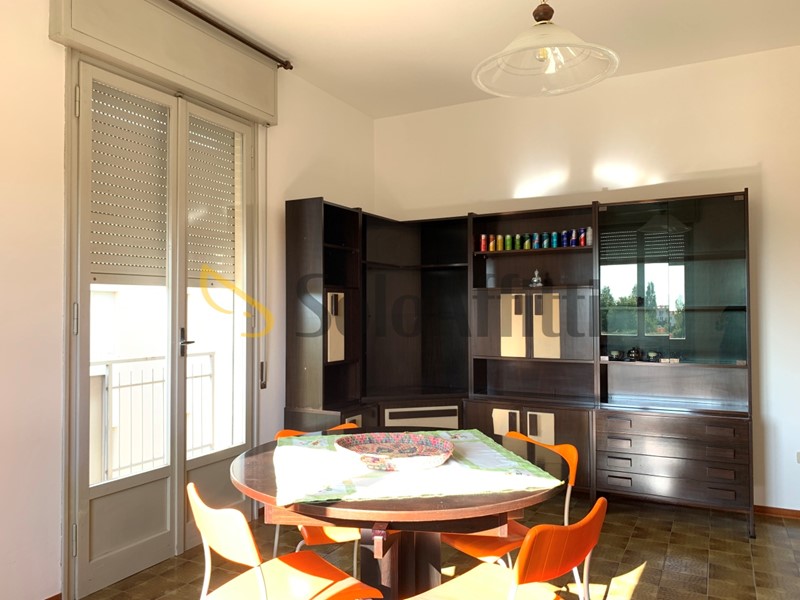 Quadrilocale in Affitto a Faenza, zona Borgotto, 640&euro;, 95 m², arredato, con Box