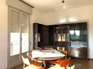 Quadrilocale in Affitto a Faenza, zona Borgotto, 640&euro;, 95 m², arredato, con Box