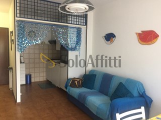 Bilocale in Affitto a Chiavari, zona Semicentro, 575&euro;, 45 m², arredato