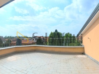 Quadrilocale in Affitto a Parabiago, 850&euro;, 110 m²