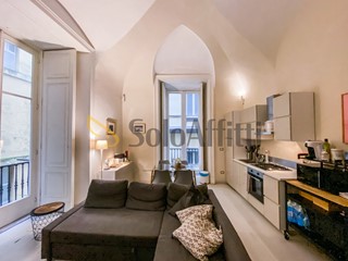 Bilocale in Affitto a Napoli, zona Centro - San Giuseppe, 850&euro;, 60 m²