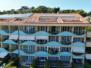 Trilocale in Vendita a Vallecrosia, 225'000&euro;, 39 m², con Box